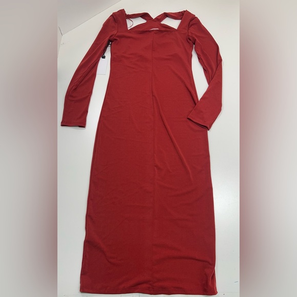 ASTR Cutout Detail Long Sleeve Bodycon Midi Dress Rust Red New With Tags Medium - Picture 4 of 9